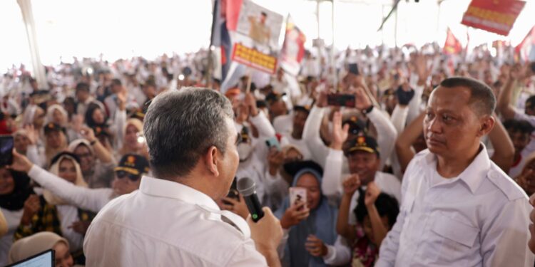 Prabowo Akan Beri Makanan dan Susu Gratis bagi Pelajar