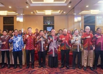 Pimpin Apel Pagi, Pj Gubernur: ASN Agar Beri Pelayanan Publik Terbaik dan Wujudkan Sultra Sejahtera