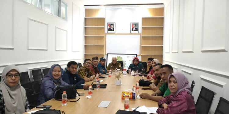 Pemprov Sultra Ikuti Rakor Pengendalian Inflasi, Evaluasi PKG dan Program Tiga Juta Rumah Secara Virtual