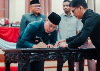 Gubernur dan DPRD Sultra Sepakati Lima Raperda, Ini Daftar Lengkapnya